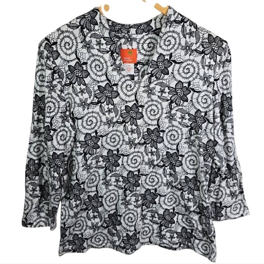 Hearts of Palm Monochrome Floral Blouse
